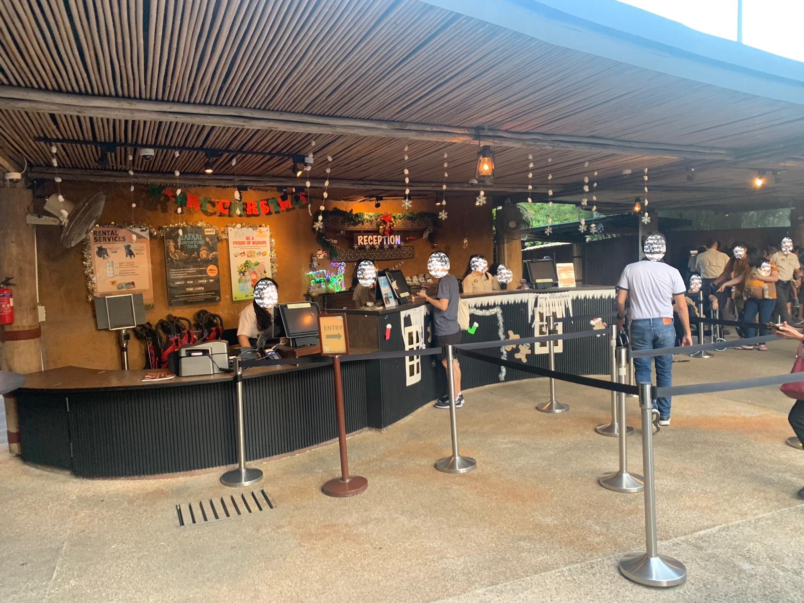 【11月21日まで】ナイトサファリレセプション（受付）前へご集合